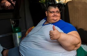 كيف أنهت العدوى حياة أثقل رجل في العالم؟