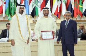 الإمارات تفوز بجائزة أفضل (تعاون ميداني معلوماتي عملياتي) لمكافحة المخدرات على المستوى العربي والإقليمي والدولي