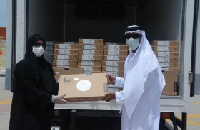 أجهزة حاسوب من خيرية صقر لدعم التعليم عن بعد