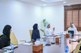 أحمد بن حميد النعيمي يطلع على مبادرات و مشاريع موارد عجمان للعام 2024