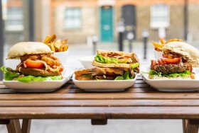 باحثون: النظام الغذائي الغربي خطر على القولون