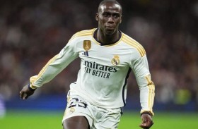 بايرن ميونخ يستعد لخطف نجمين من ريال مدريد