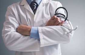 تأثير الدكتور هاوس.. الفظاظة تجعل الأطباء أكثر إقناعاً