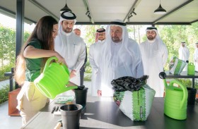 حاكم الشارقة يزور مشروعات منطقة الجادة