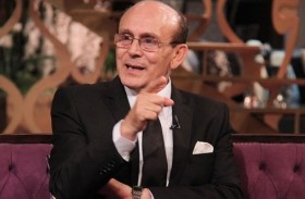 محمد صبحي يبكي على الهواء: «الموت نعمة»