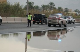 شرطة رأس الخيمة تعزز الاستعداد والجاهزية استجابة للحالة الجوية