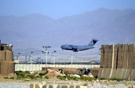 كاتب أمريكي: لا تشعلوا حرب أفغانستان مرة أخرى