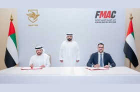 ولي عهد الفجيرة يشهد توقيع مذكرة تفاهم لدعم المواهب الرياضية وتطوير الفنون القتالية