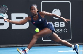  غوف تحتفظ بلقب أوكلاند على حساب سفيتولينا 