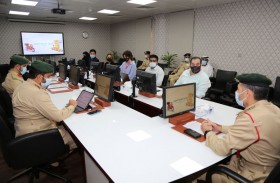 شرطة دبي تبحث تثقيف سائقي توصيل الطلبات «الديلفري» بإجراءات السلامة المرورية