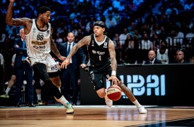 «دبي للسلة» يفوز على بارتيزان ويحتكمان لمباراة فاصلة في نصف نهائي دوري (ABA)