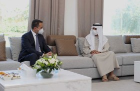 نهيان بن مبارك يبحث مع وزير الخارجية الإيطالي تعزيز التعاون