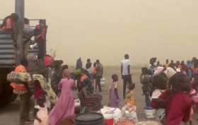 السودان.. القصف والجوع يفتكان بالعالقين في القتال