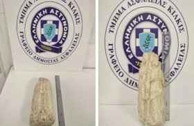 اعتقال شخصين حاولا بيع تمثال روماني نادر جدا