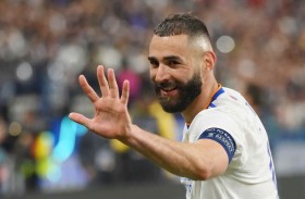 بنزيما يرحل عن ريال مدريد