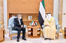 منصور بن زايد يستقبل القائم بالأعمال الإيراني
