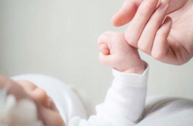 ما سبب اختيار الأمهات لتأخير الإنجاب