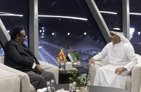 سيف بن زايد يلتقي وزير الشؤون الداخلية الألباني 