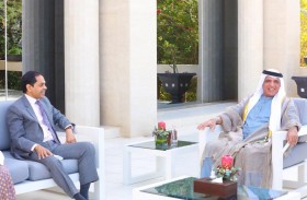 حاكم رأس الخيمة يستقبل سفير الهند
