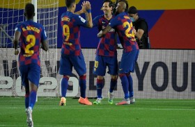 برشلونة يبتعد خمس نقاط مؤقتا في الصدارة 