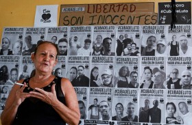 معركة لا هوادة فيها لأمهات المتظاهرين المسجونين في كوبا 