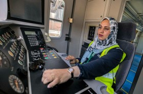 امرأتان تعبّدان الطريق أمام المصريات لقيادة المترو 