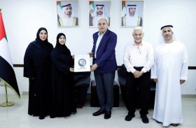 مركز جمعة الماجد ومكتبات دائرة الثقافة والسياحة بأبوظبي يعززان التعاون وتبادل الإصدارات