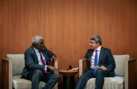 عبدالله بن زايد يلتقي رئيس مفوضية الاتحاد الأفريقي في نيويورك