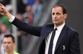 أليغري يطالب يوفنتوس تجاهل أزمة خصم 15 نقطة 