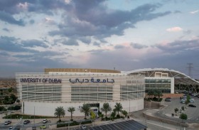 جامعة دبي تعلن استمرار قبول طلبات المنح الدراسية