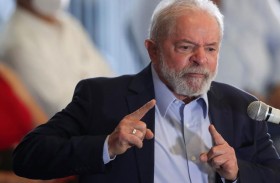 لولا يقيل قائد الجيش قبيل زيارته الخارجية الأولى 