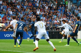 الدوري الألماني يستأنف نشاطه .. ويبدأ فاصلا جديدا من التحدي