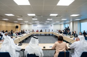 الإمارات للمساعدات الدولية تُنظم طاولة مستديرة مع شركائها الإستراتيجيين
