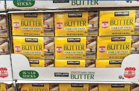 سحب 40 طن زبدة من الأسواق... بسبب عبارة خطأ