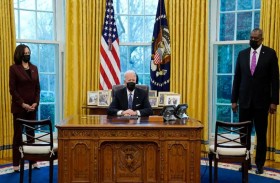 إيران تسعى لابتزاز الغرب... بايدن يربكها