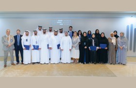 الأرشيف والمكتبة الوطنية وجامعة السوربون أبوظبي يخرجان الدفعة 16 من برنامج الشهادة المهنية في إدارة الوثائق والأرشيف