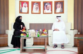 أراضي عجمان وبرنامج زايد للإسكان يناقشان خطة تطوير الربط الإلكتروني