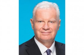 جامعة زايد ترحب بانضمام كلايتون ماكنزي نائبا لمدير الجامعة ورئيسا للشؤون الأكاديمية