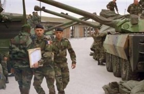 فرنسا تتعهّد بتزويد أوكرانيا دبّابات خفيفة