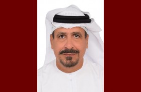 باحثون من مركز خليفة في جامعة الإمارات يجيبون على سؤال: هل السبخة حيّة؟!