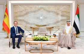 صقر غباش يبحث العلاقات البرلمانية مع رئيس مجلس الشيوخ الإسباني