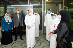 مختبر بلومبيرغ المالي في جامعة الإمارات يقدم تدريبًا على مهارات التداول المالي للطلاب والصناعة والمجتمع