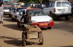 النيجر بلد غني باليورانيوم ويعاني من عدم الاستقرار 