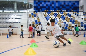 400 مشارك بالمعسكر الصيفي لأكاديمية فاطمة بنت مبارك للرياضة النسائية