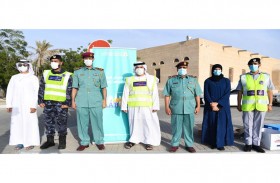 شرطة رأس الخيمة تحتفي بالعمال في يومهم العالمي