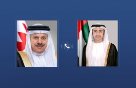 عبدالله بن زايد يتلقى اتصالاً هاتفياً من وزير خارجية البحرين