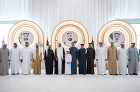 منصور بن زايد يحضر أفراح المزروعي