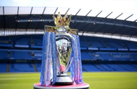 رواتب لاعبي «البريميير ليغ» تفوق لاعبات الدوري النسائي 64 مرة