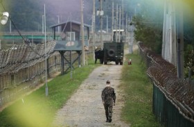  انشقاق كوري شمالي وتوجهه إلى الشطر الجنوبي 