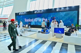 جامعة خليفة تستعرض مجموعة من الابتكارات التكنولوجية خلال آيدكس 2023